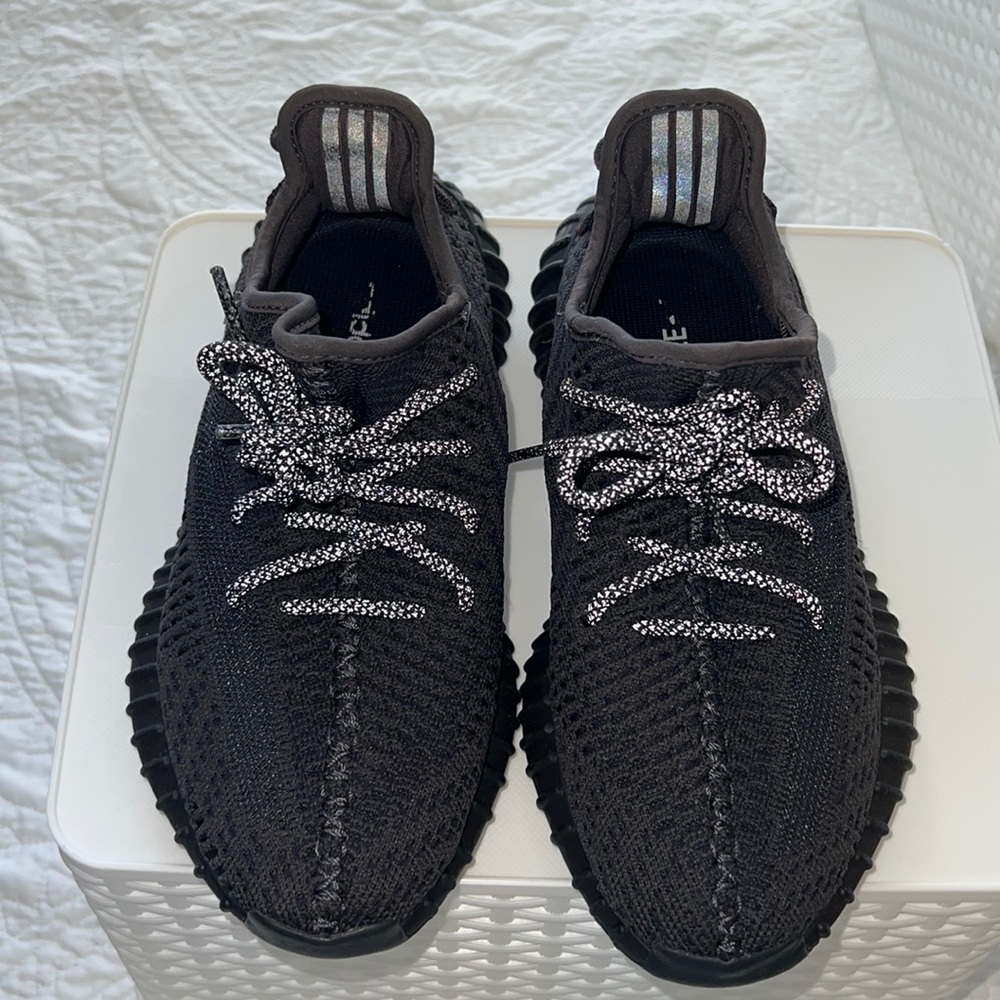 Yeezys black size 6